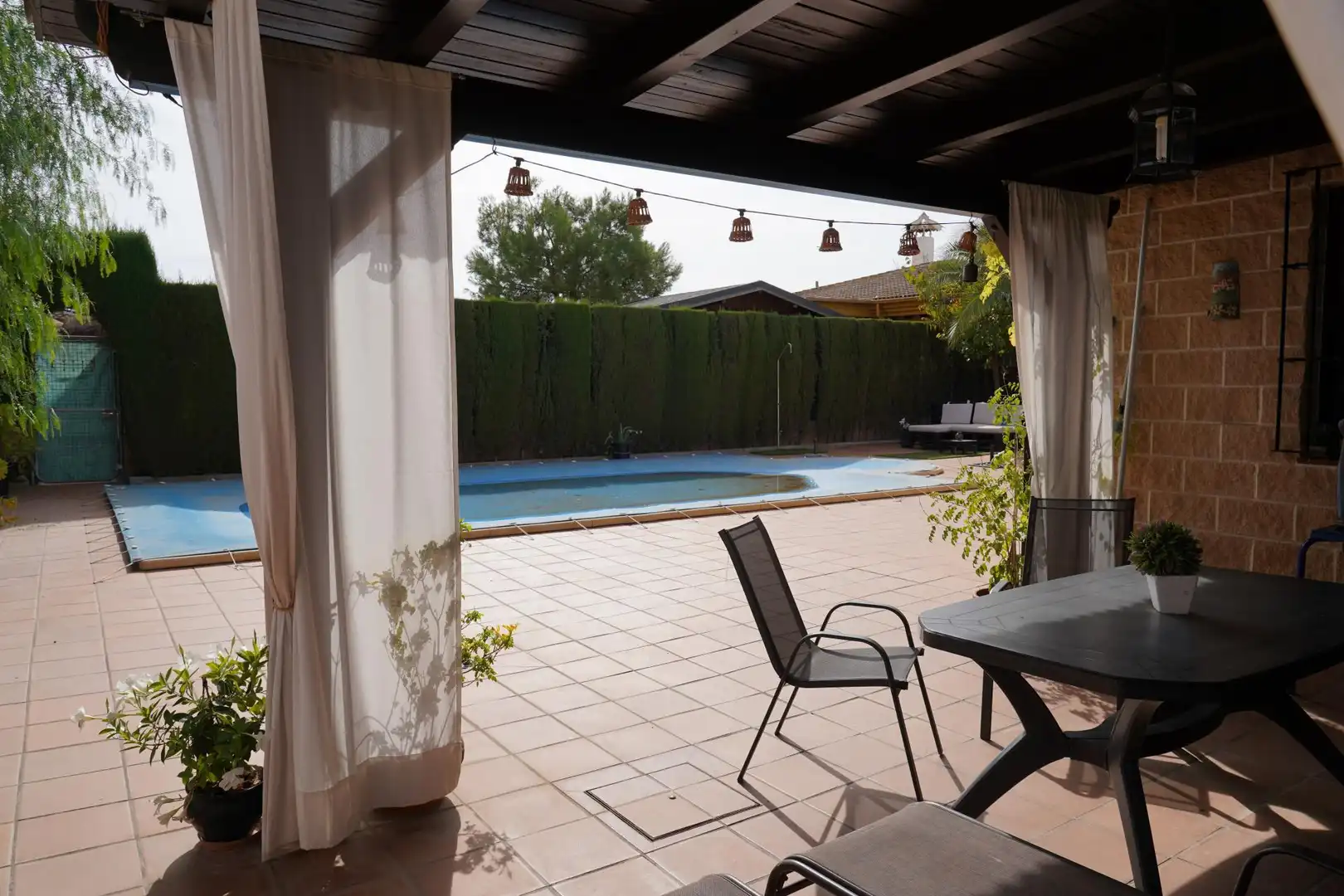 Jardí de Casa o xalet en venda en Huétor Tájar amb Aire condicionat, Terrassa i Piscina