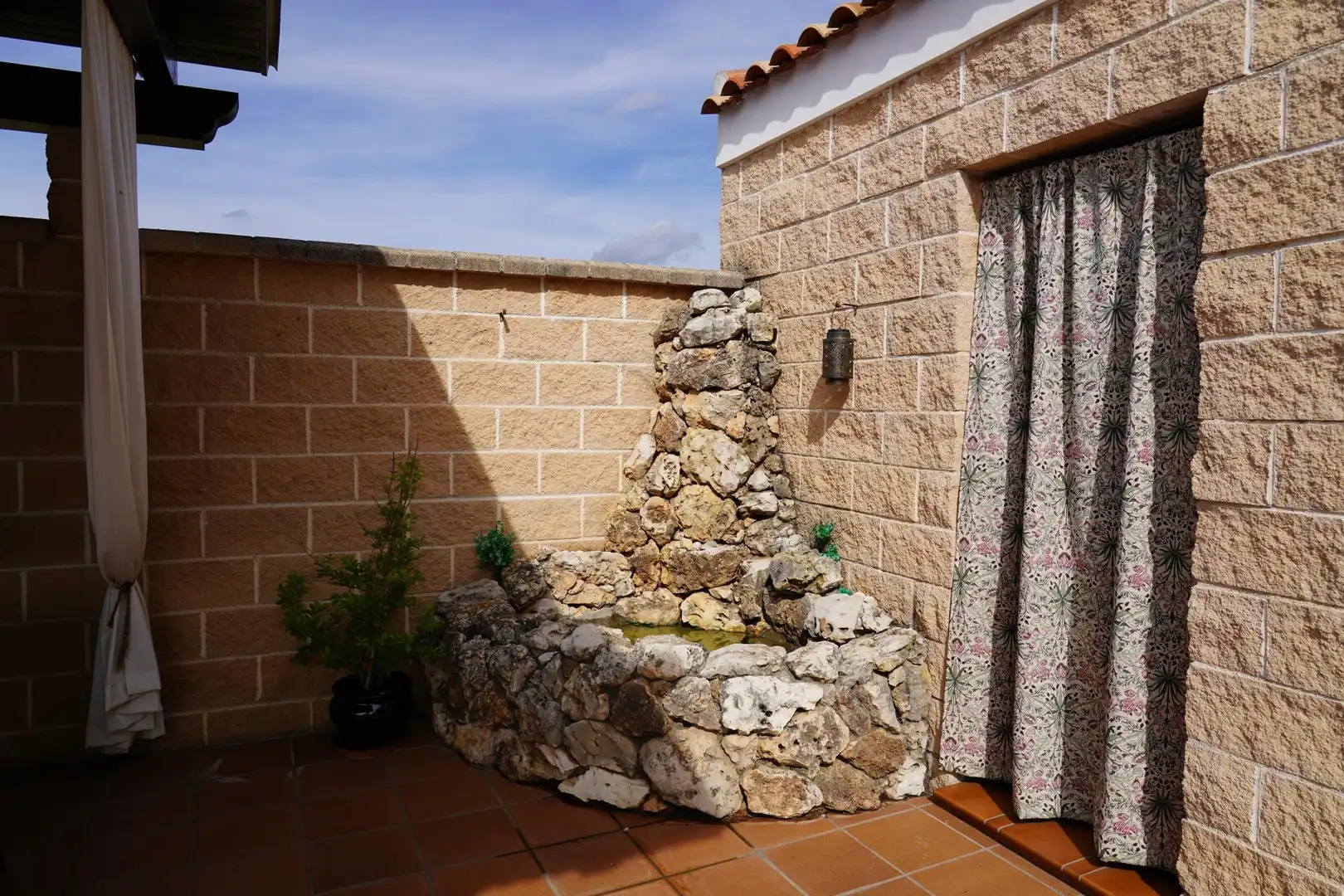 Terrassa de Casa o xalet en venda en Huétor Tájar amb Aire condicionat, Terrassa i Piscina