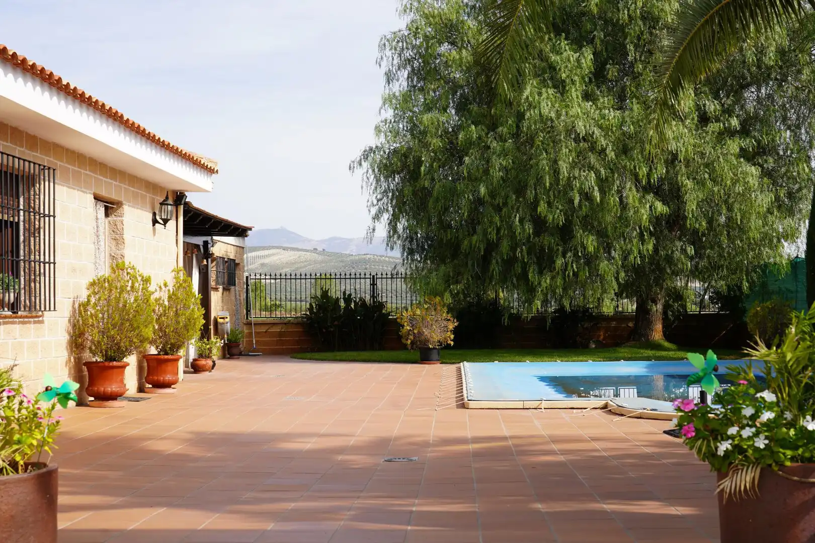 Piscina de Casa o xalet en venda en Huétor Tájar amb Aire condicionat, Terrassa i Piscina