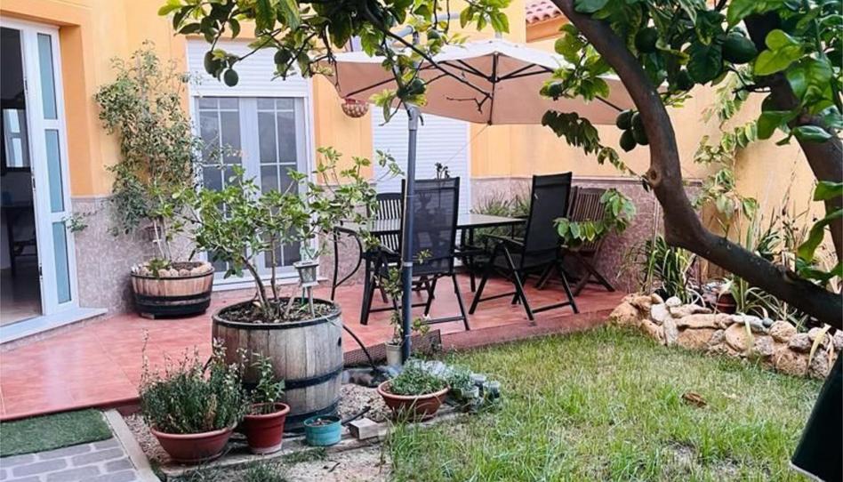 Foto 1 de Casa o xalet de lloguer a Calle Acacias, 23, Vera Ciudad, Almería