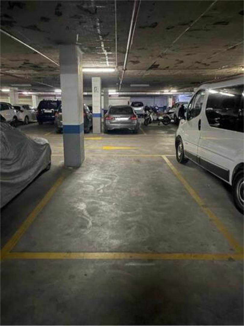 Aparcament de Garatge de lloguer en Málaga Capital