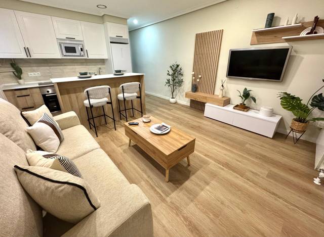 Piso en Alquiler en Calle de Guillermo de Osma, 2 en Chopera