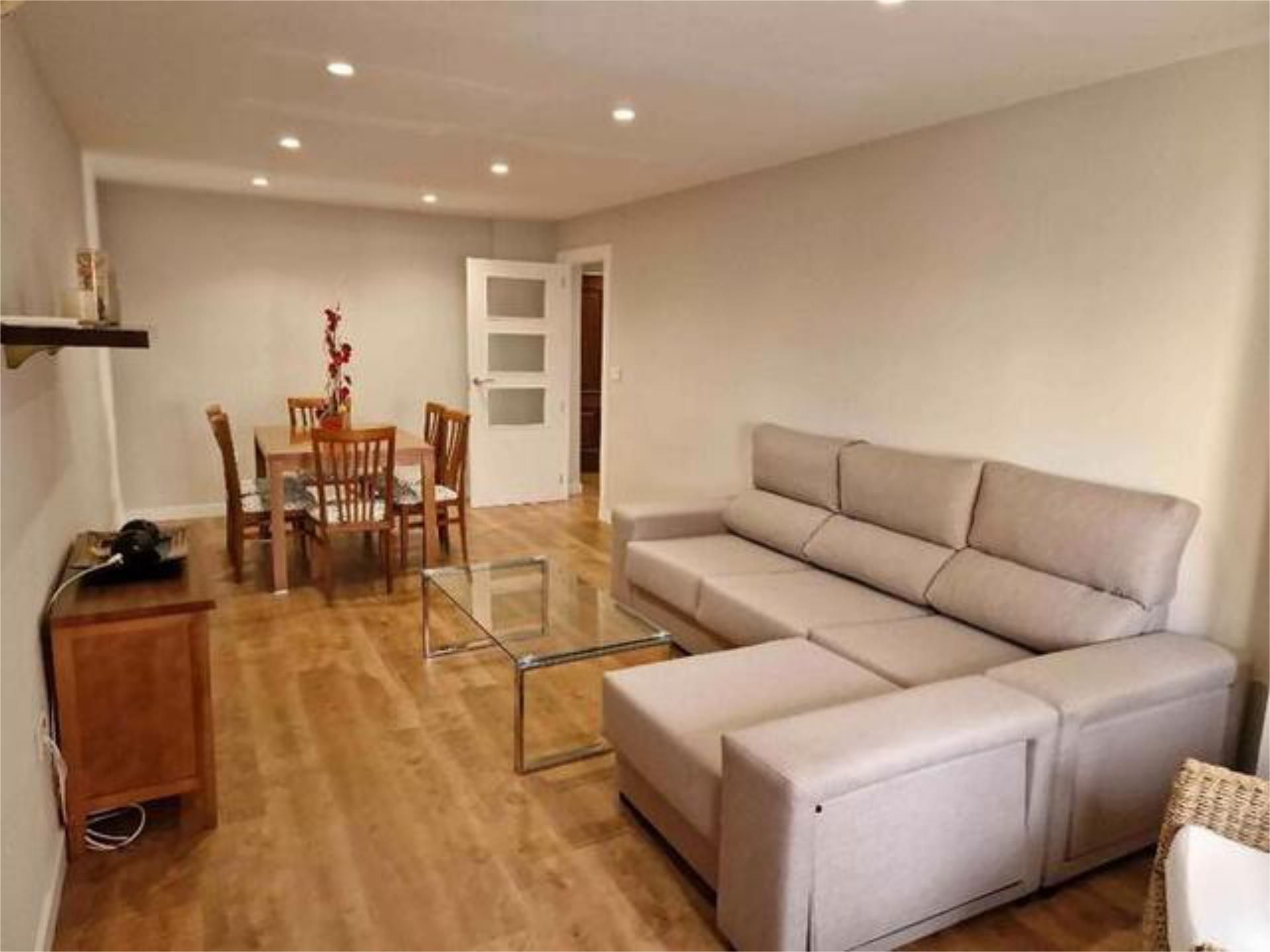 Pis de lloguer a Infante Juan Manuel Sala d'estar de Pis de lloguer en Murcia Capital