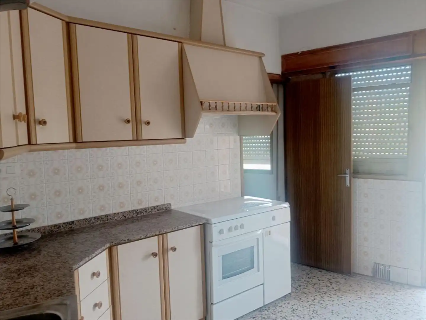 Finca rústica en venta en Avenida Profesor Miguel Guirao Gea, 28, Vélez-Rubio Cocina de Finca rústica en venta en Vélez-Rubio con Terraza y Balcón