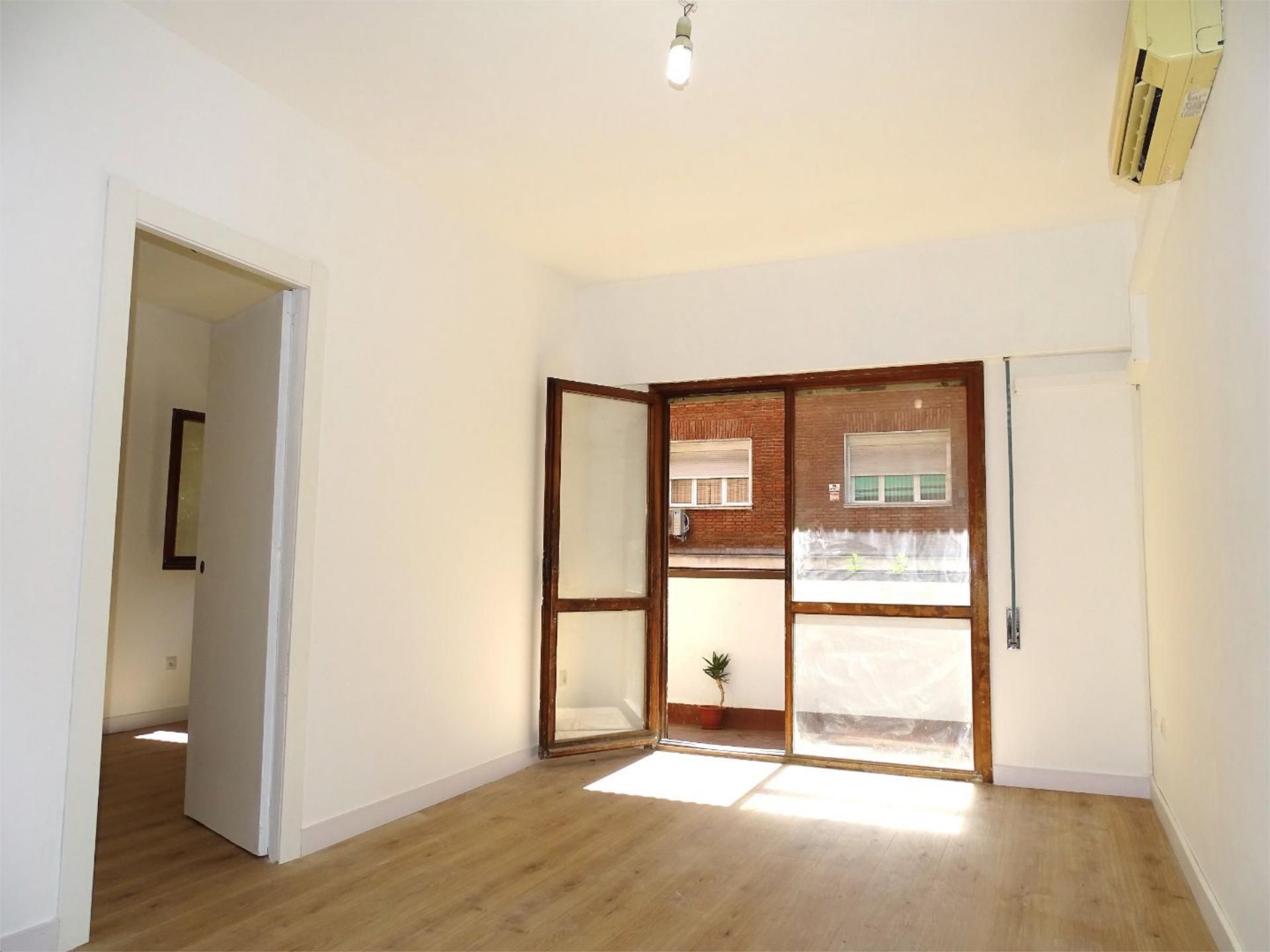 Bedroom of Flat to rent in  Madrid Capital  with Air Conditioner and Terrace