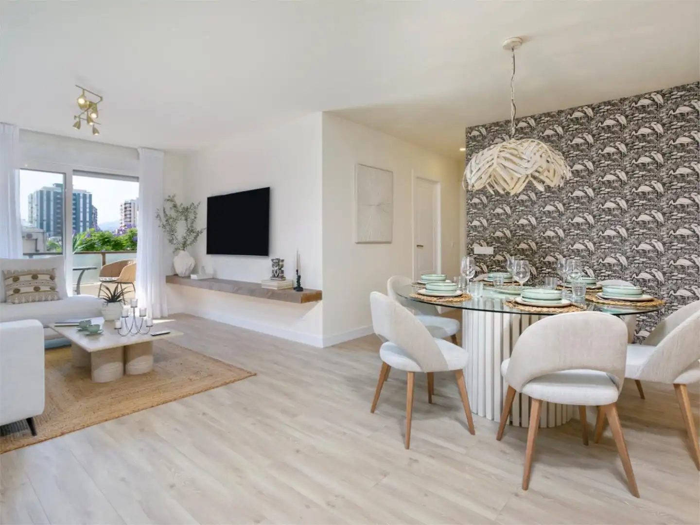 Wohnung zum Verkauf in Paseo Marítimo Rey de España, 61, Playa de los Boliches Esszimmer von Wohnung zum Verkauf in Fuengirola mit Klimaanlage, Terrasse und Balkon