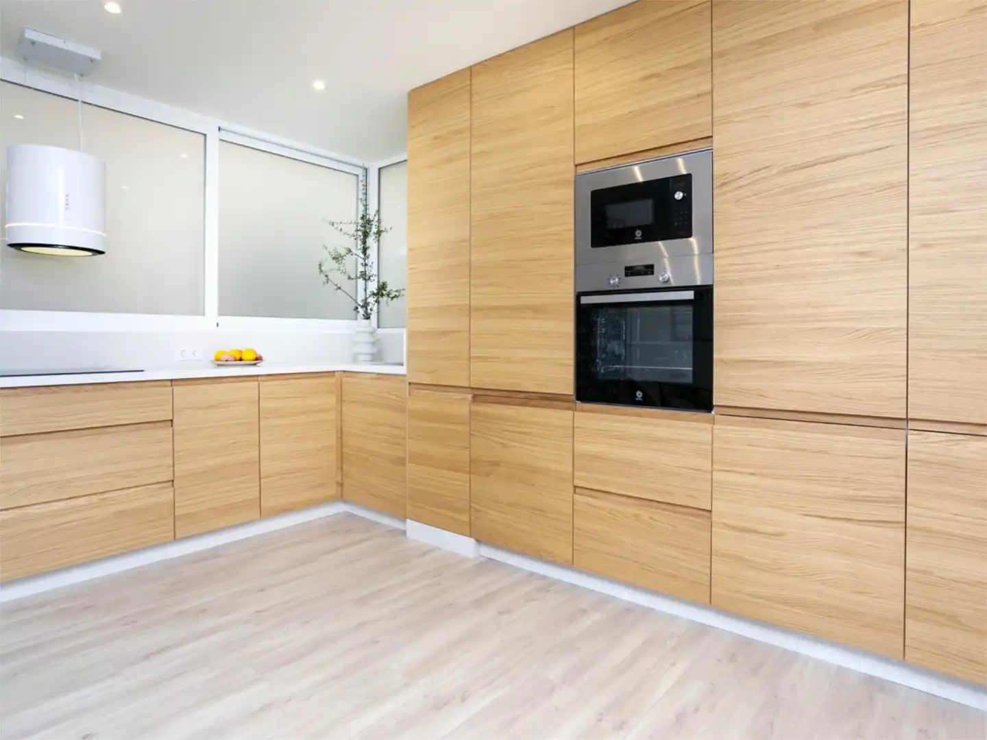 Wohnung zum Verkauf in Paseo Marítimo Rey de España, 61, Playa de los Boliches Küche von Wohnung zum Verkauf in Fuengirola mit Klimaanlage, Terrasse und Balkon