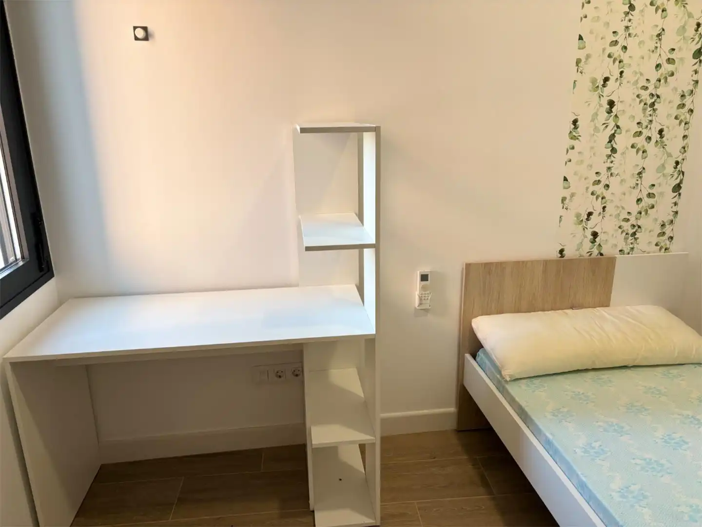 Zimmer in Calle Larga, 24, Teso de la Feria - Arrabal Schlafzimmer von Einfamilien-Reihenhaus zur untervermieten in Salamanca mit Klimaanlage, Heizung und Terrasse