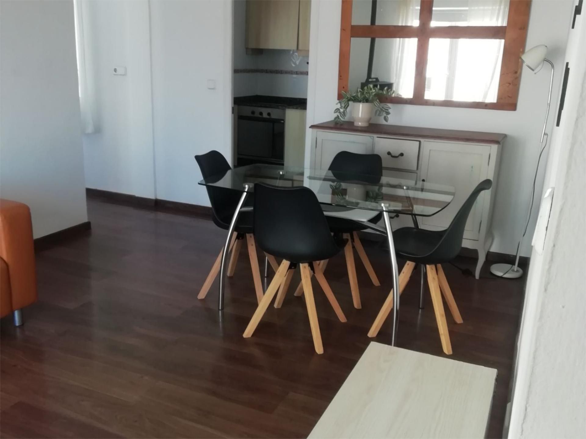 Menjador de Pis en venda en Es Castell amb Terrassa i Balcó