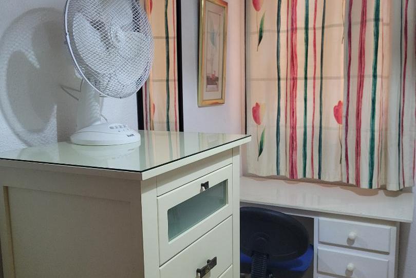 Flat to share in Calle Padre Vázquez Alfalla, 38, Motril ciudad, Granada - image 1 Photo 1 of Flat to share in Calle Padre Vázquez Alfalla, 38, Motril ciudad, Granada