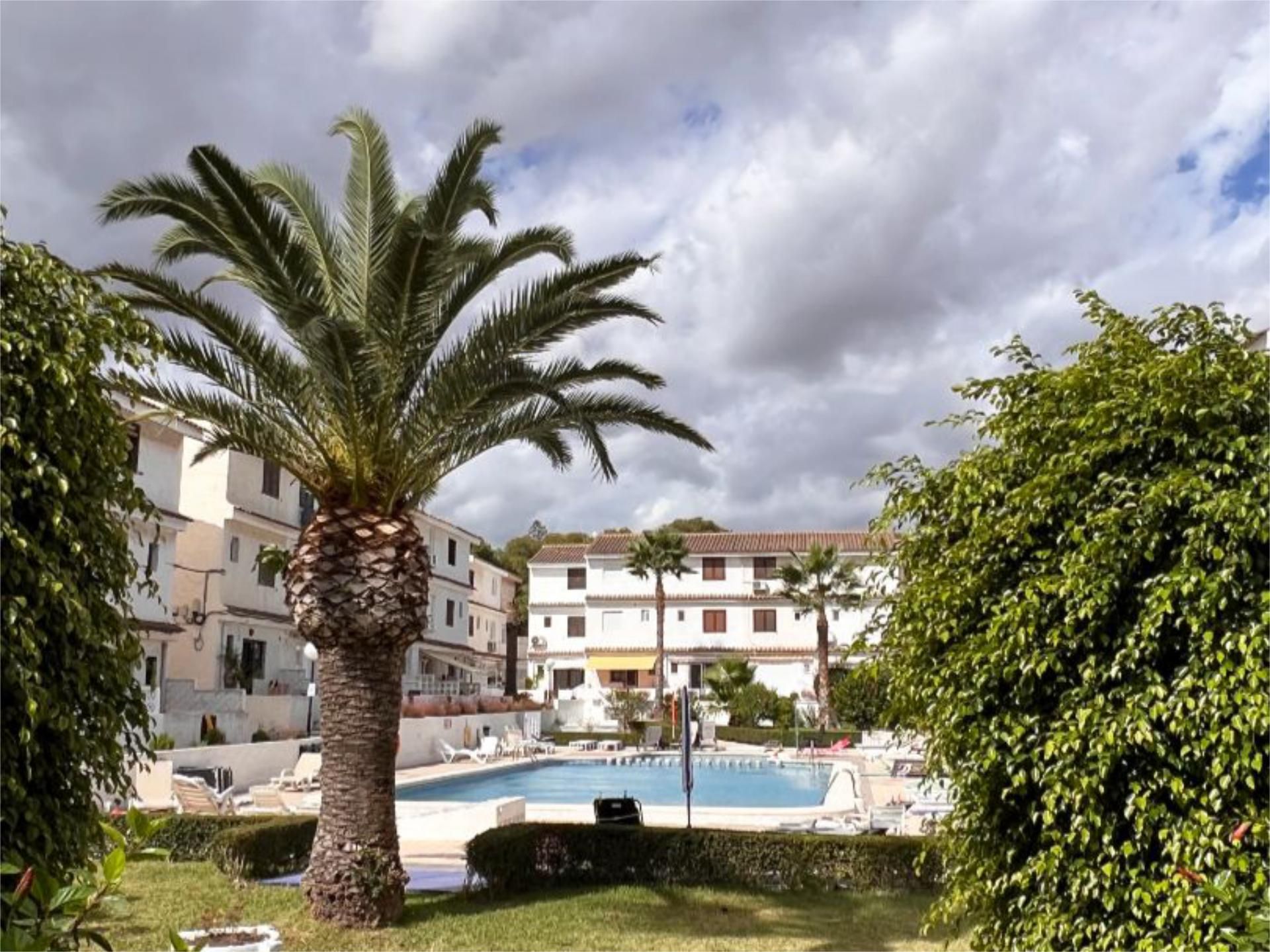 Flat for sale in Urbanizacion los Altos, Los Balcones - Los Altos Exterior view of Flat for sale in Torrevieja with Terrace, Swimming Pool and Furnished