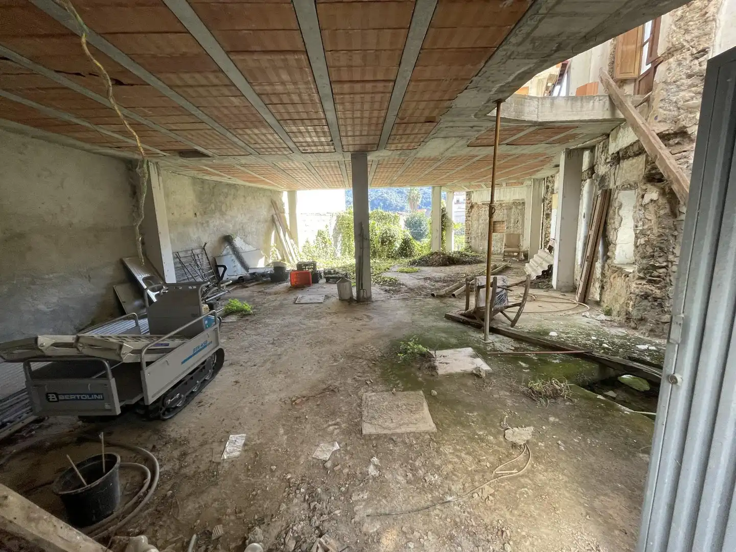 Casa adosada en venda a Plaza Principe, 1, Los Guájares Casa adosada en venda en Los Guájares amb Jardí privat, Terrassa i Balcó