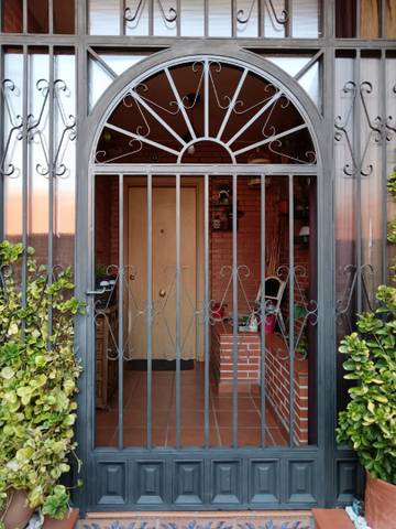 Casa-chalet en Venta en Calle Segovia, 10 en Urbanizaciones