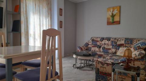 Flat to rent in Avenida de las Ciencias, 16, Colores - Entreparques, Sevilla - image 2 Photo 2 of Flat to rent in Avenida de las Ciencias, 16, Colores - Entreparques, Sevilla