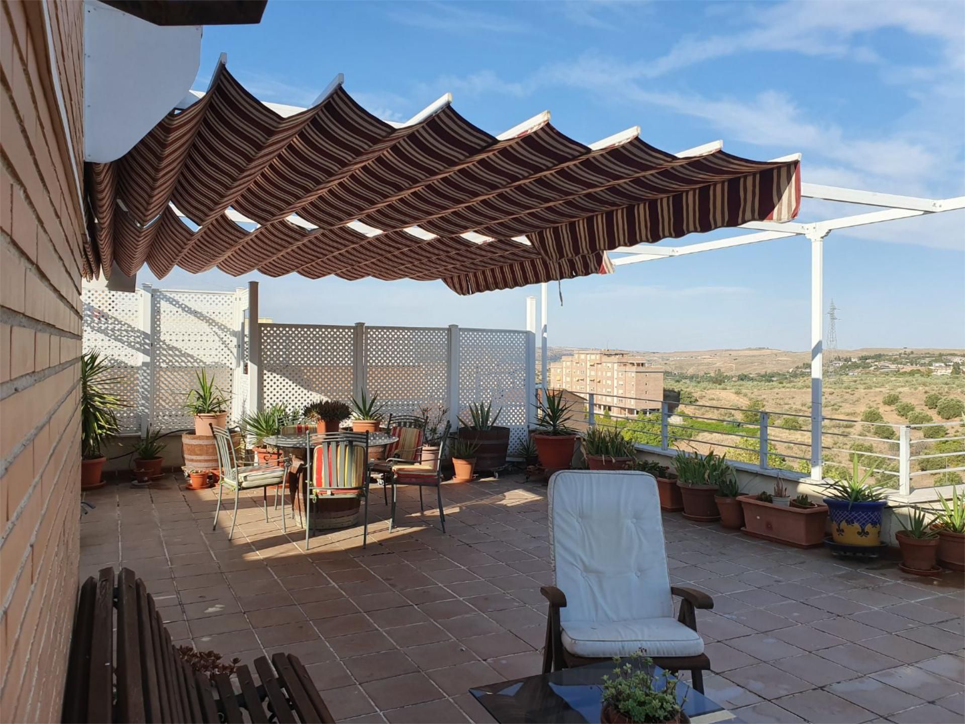 Flat to rent in Calle Bélgica, 1, Buenavista - Valparaíso - La Legua