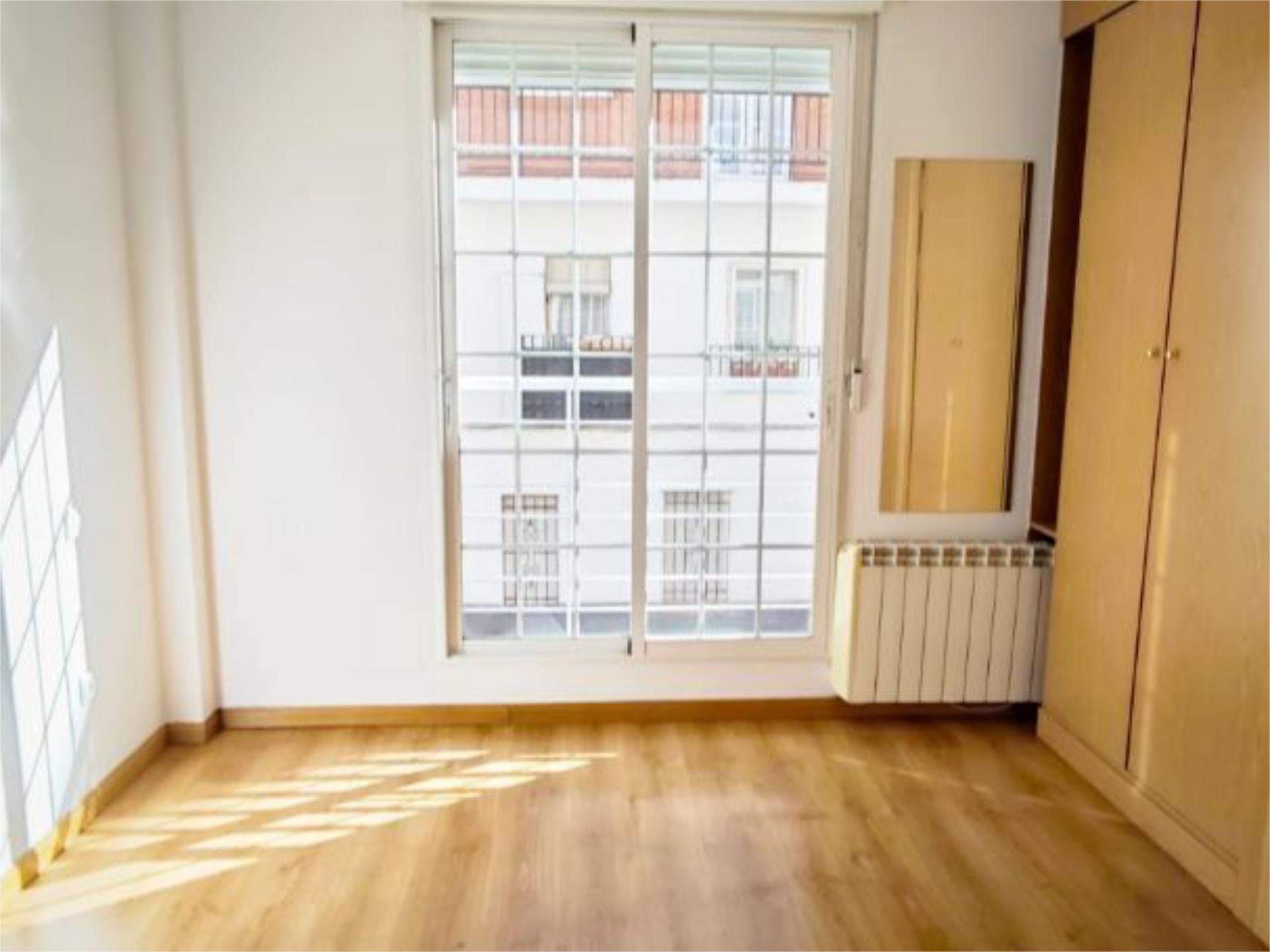 Dormitori de Dúplex en venda en  Madrid Capital