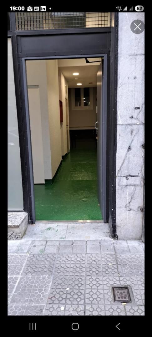 Box room to rent in Bilbao 