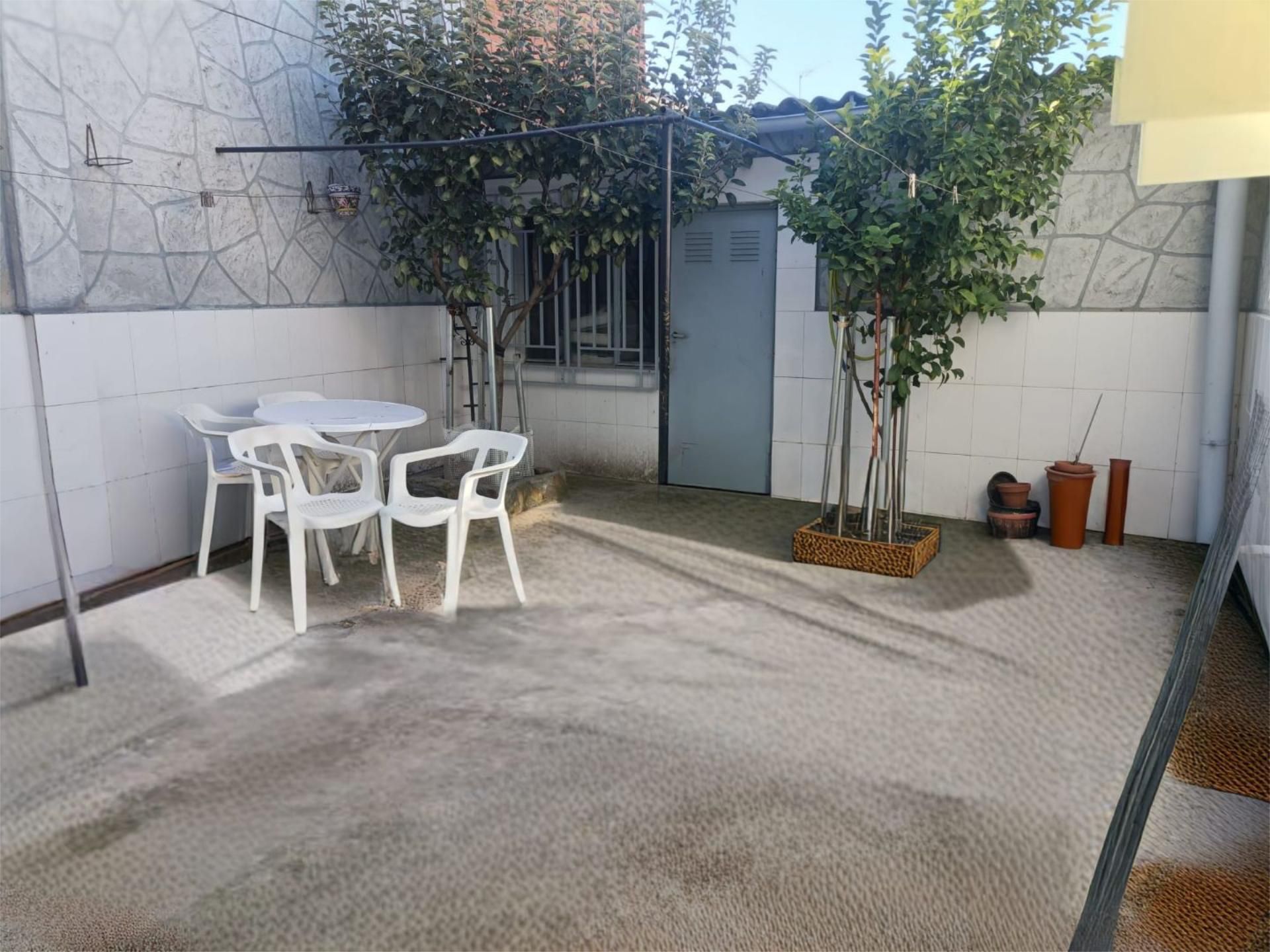 Terrassa de Casa adosada en venda en Cabañas de la Sagra amb Jardí privat, Moblat i Balcó