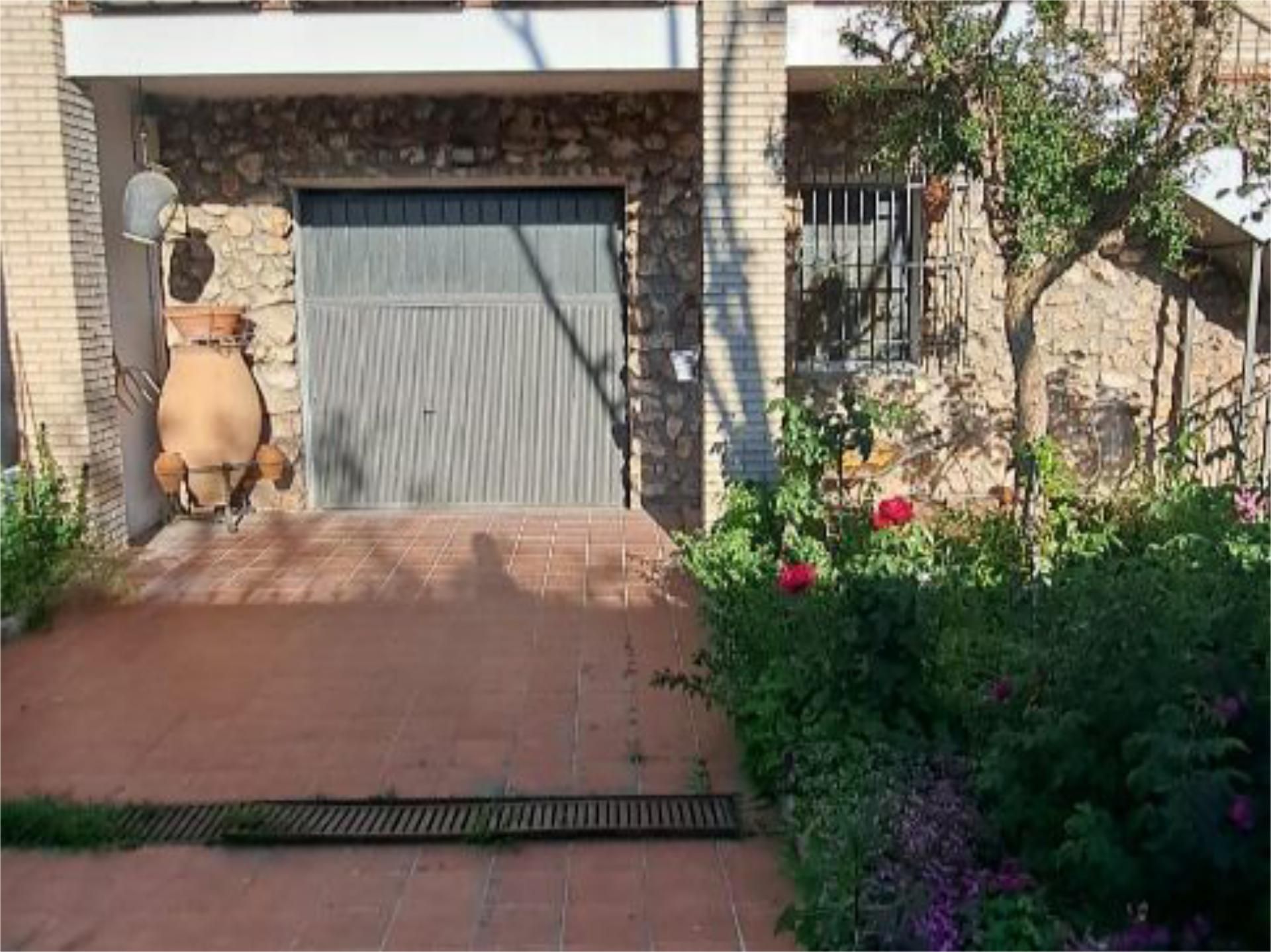 Exterior view of House or chalet to rent in Camarma de Esteruelas  with Private garden, Terrace and Storage room