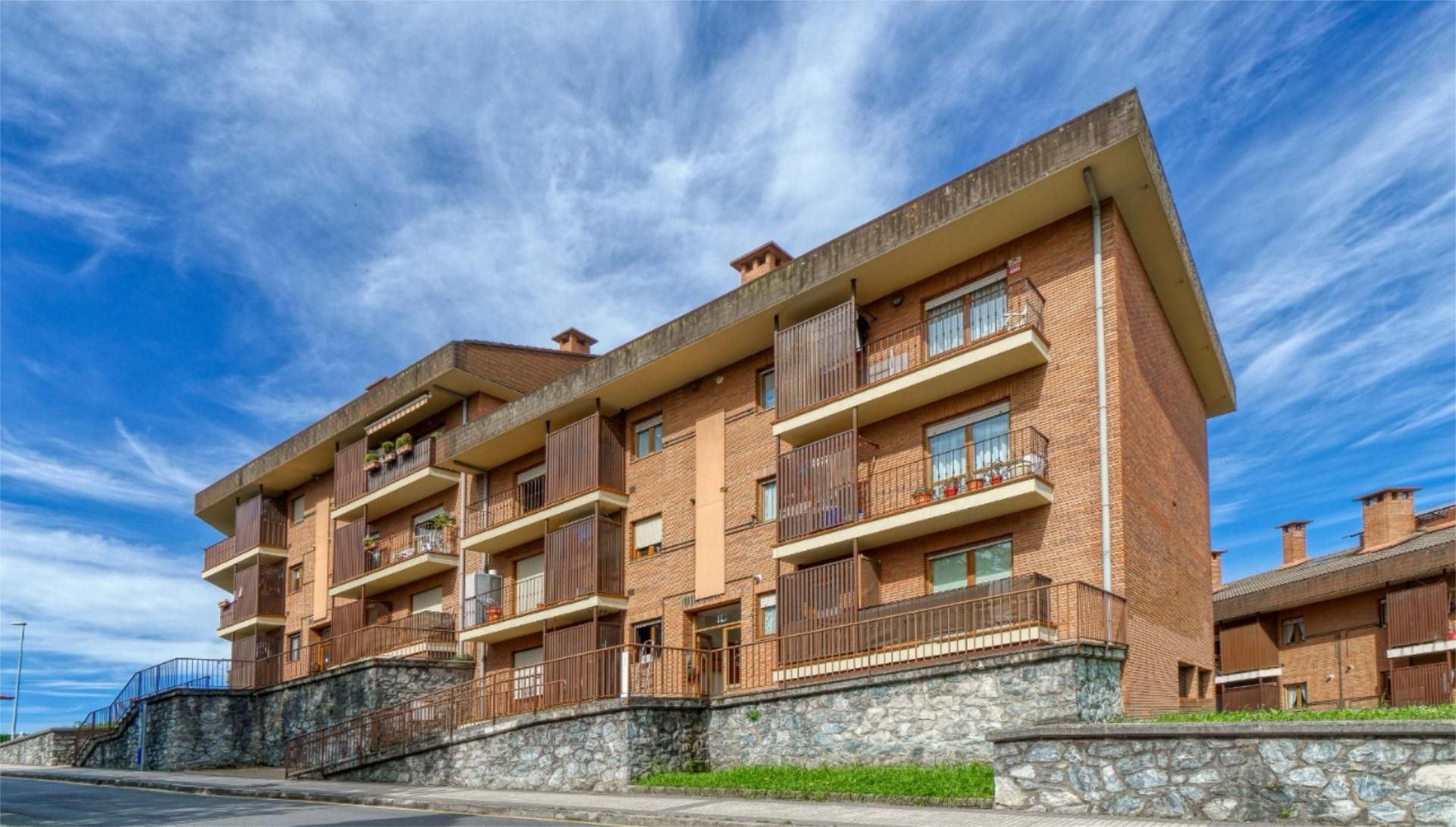 Exterior view of Flat for sale in Donostia - San Sebastián   with Terrace and Balcony
