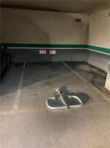 Garaje en Alquiler en Guindalera