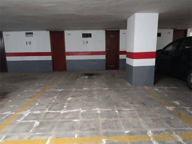 Garaje en Alquiler en Toscal