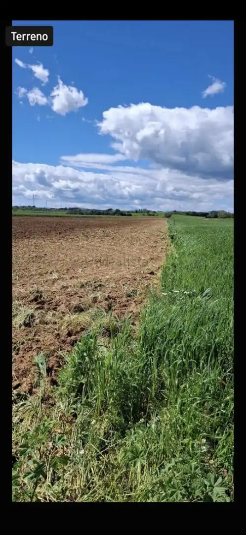 Terreno en venta en Carrer d'Olot, 17, Vilafant Terreno en venta en Vilafant