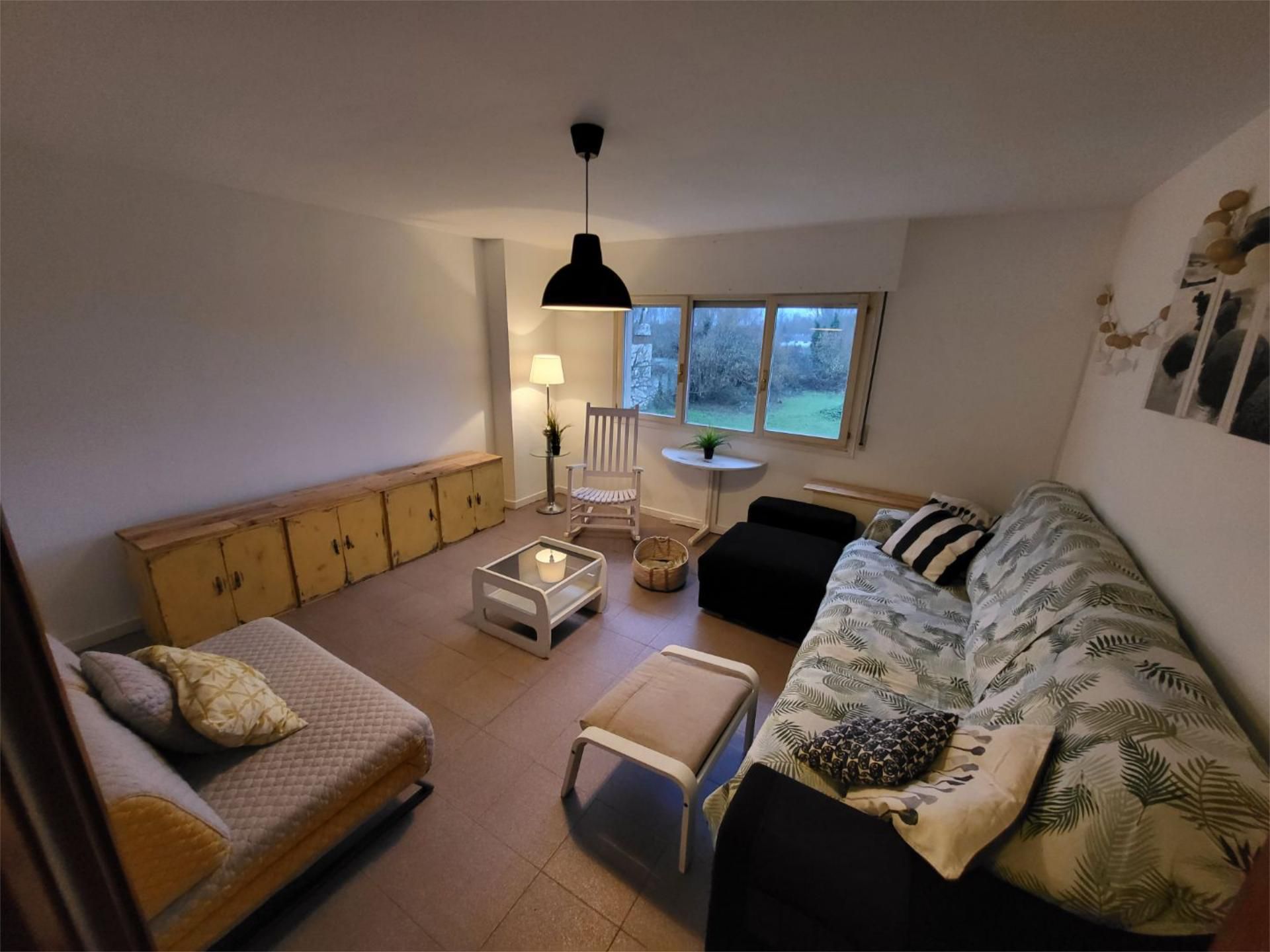 Living room of Flat to rent in Anguciana  with Heating and Furnished