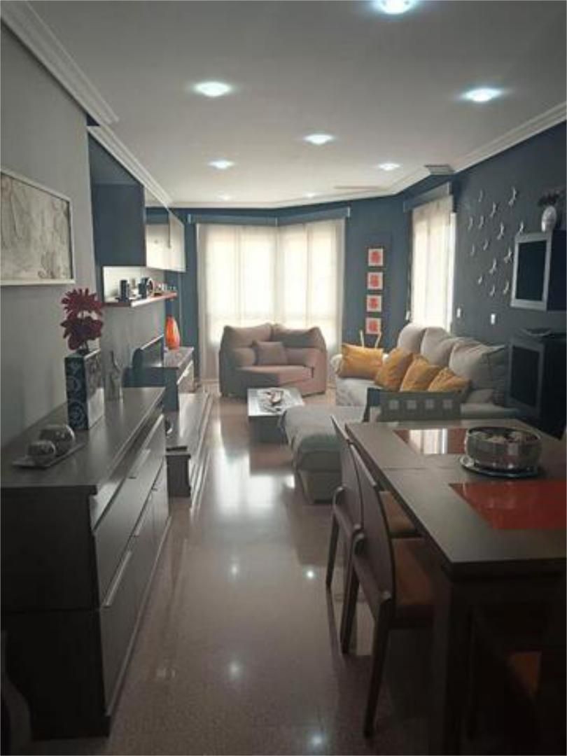 Sala de estar de Piso de alquiler en Monforte del Cid con Amueblado