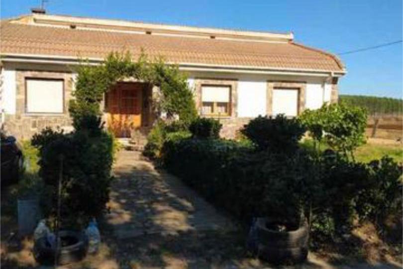 House or chalet for sale in Cimanes de la Vega, León - image 1 Photo 1 of House or chalet for sale in Cimanes de la Vega, León