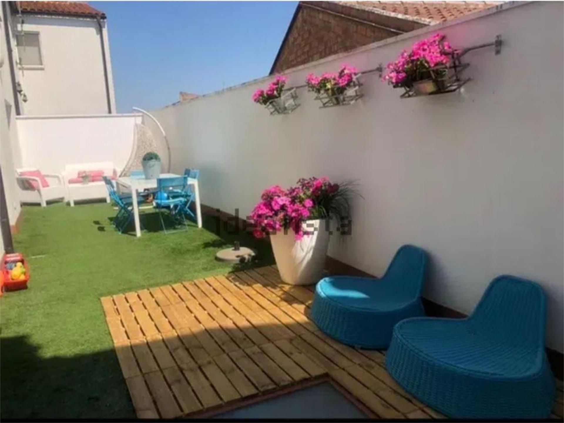 Terrassa de Casa adosada en venda en Alguaire amb Aire condicionat