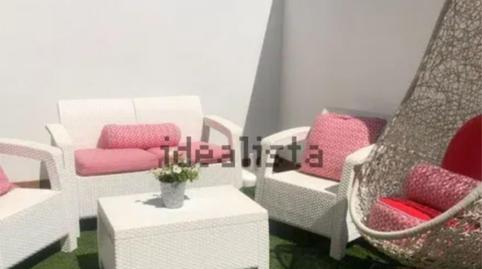 Foto 4 de Casa adosada en venda a Carrer Lladonosa Pujol, 49, Alguaire, Lleida