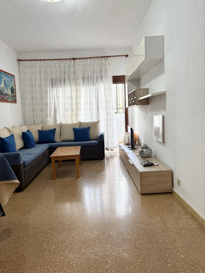 Living room of Flat to rent in San Bartolomé de Tirajana  with Furnished and Balcony