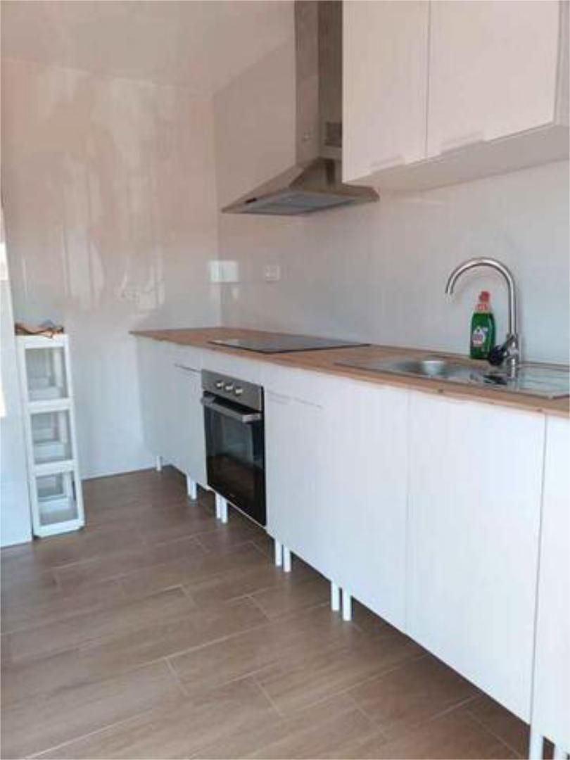 Kitchen of Study to share in Beniparrell