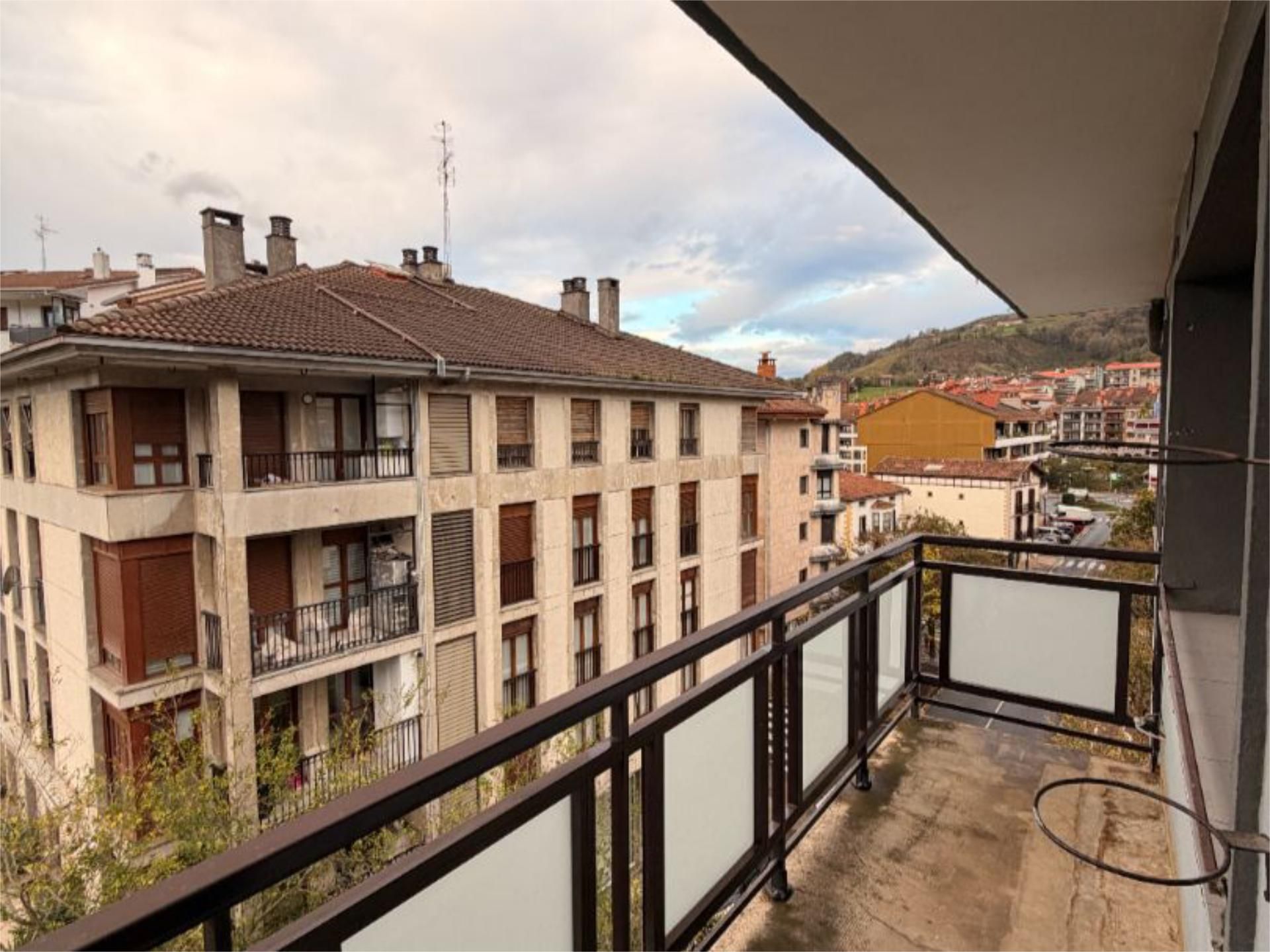 Pis en venda a Artzubia Hiribidea, 11, Azpeitia Terrassa de Pis en venda en Azpeitia amb Balcó