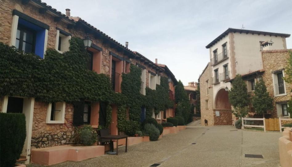 Photo 1 of Flat for sale in Calle Mayor, 4, San Agustín, Teruel