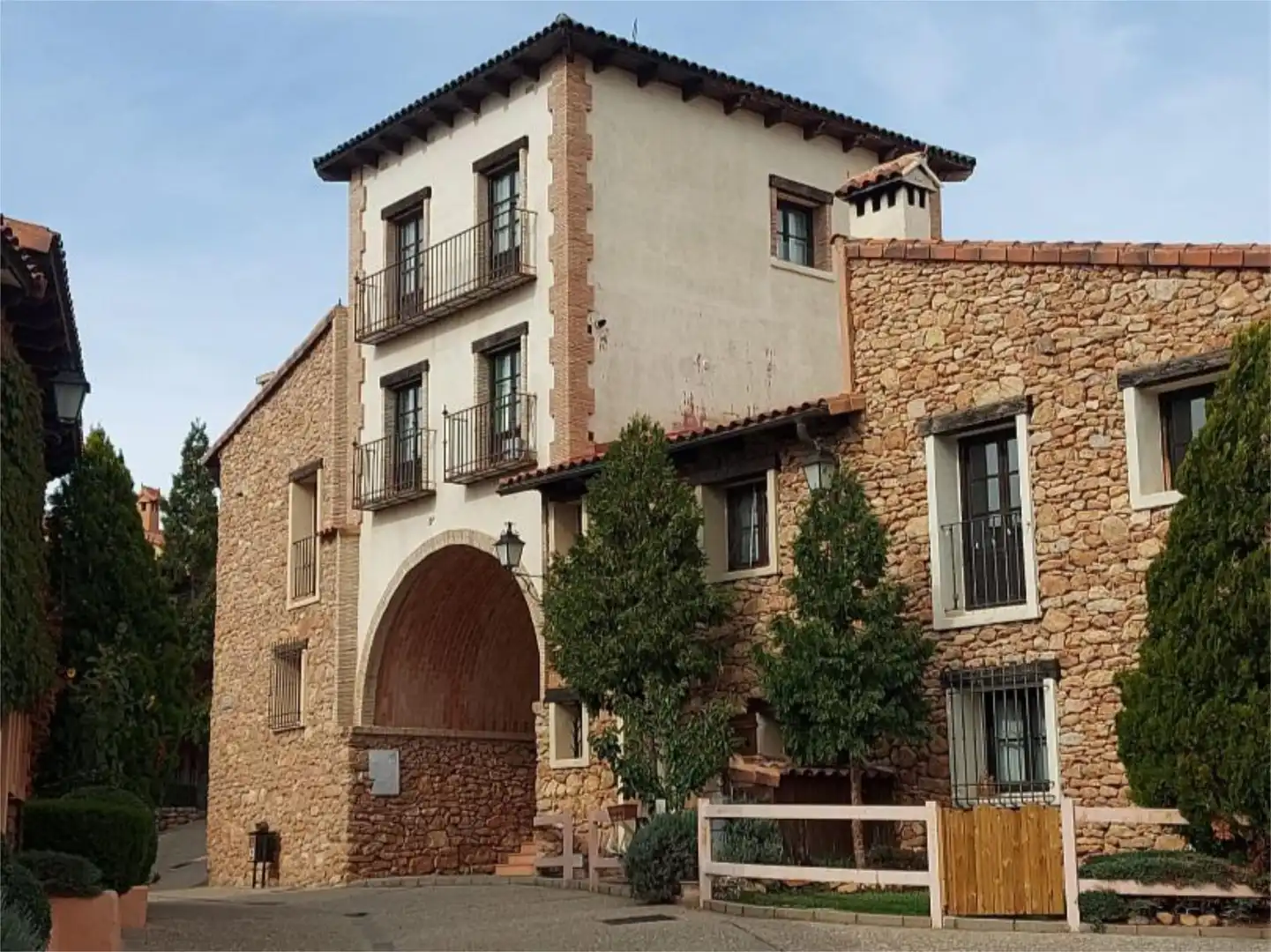 Piso en venta en Calle Mayor, 4, San Agustín Vista exterior de Piso en venta en San Agustín con Calefacción, Piscina y Amueblado