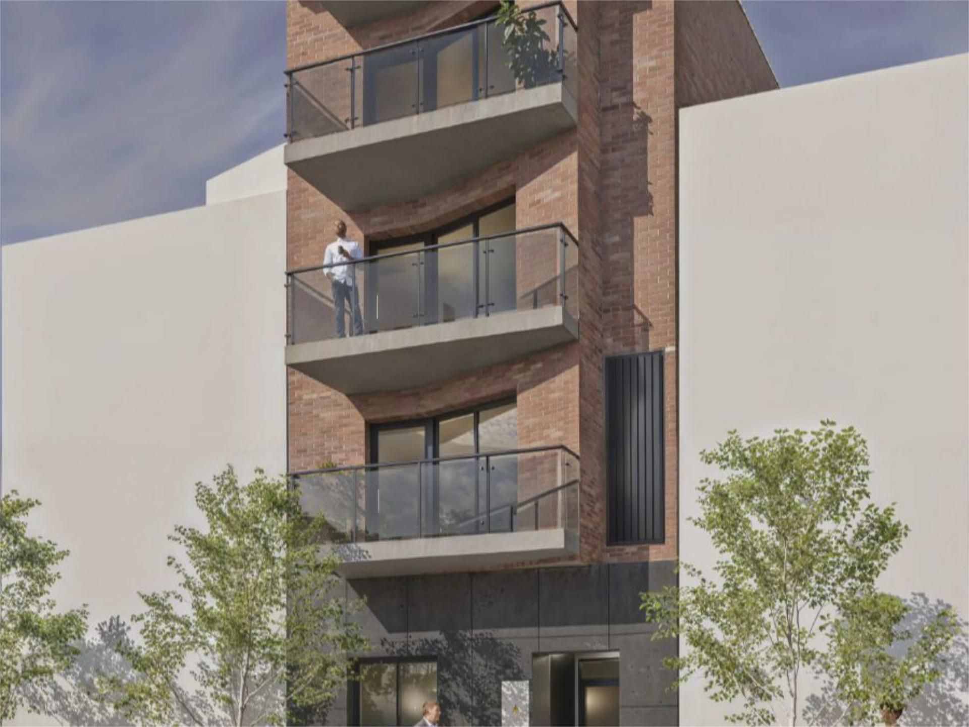 Vista exterior de Piso en venta en Cornellà de Llobregat con Aire acondicionado, Calefacción y Jardín privado