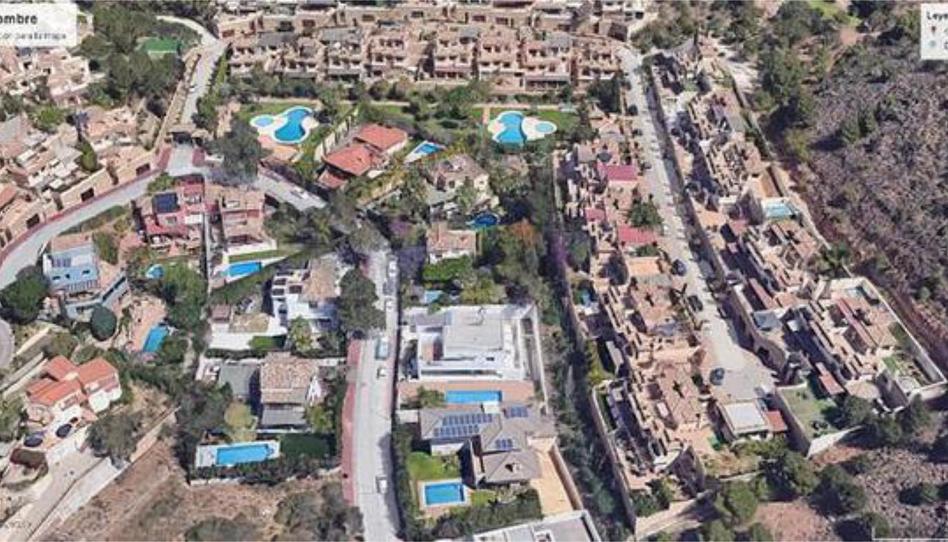 Casa adosada en venda a Pinares de San Antón, Málaga - imatge 1 Foto 1 de Casa adosada en venda a Pinares de San Antón, Málaga