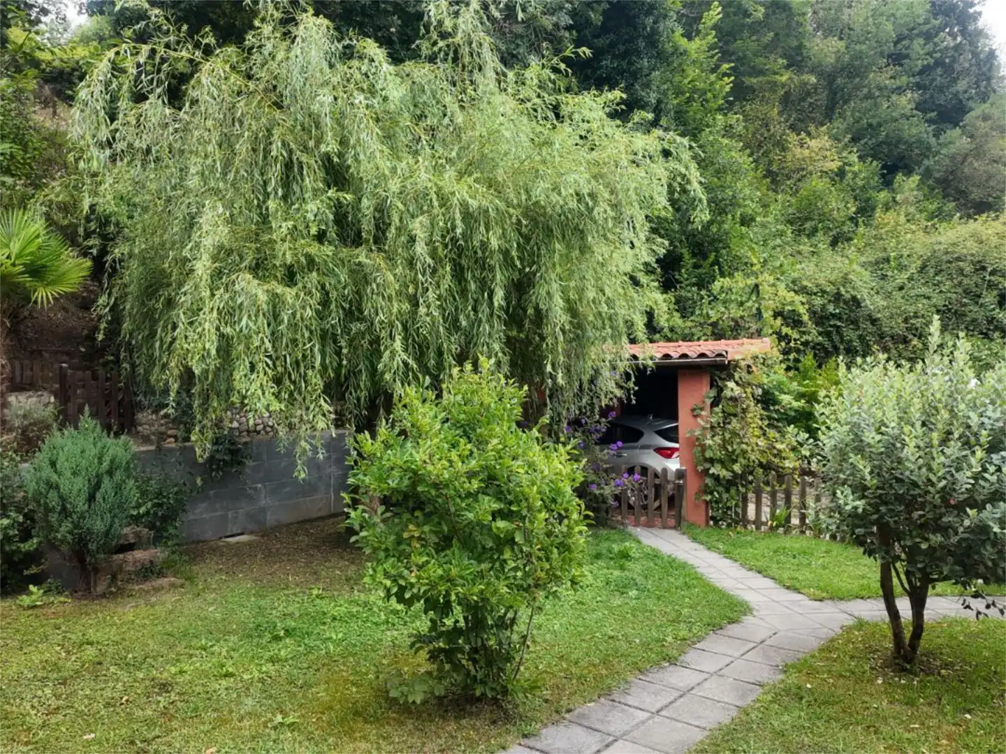 Wohnung zum Verkauf in AS-347, 84, Pravia Garten von Wohnung zum Verkauf in Pravia mit Heizung, Privatgarten und Abstellraum
