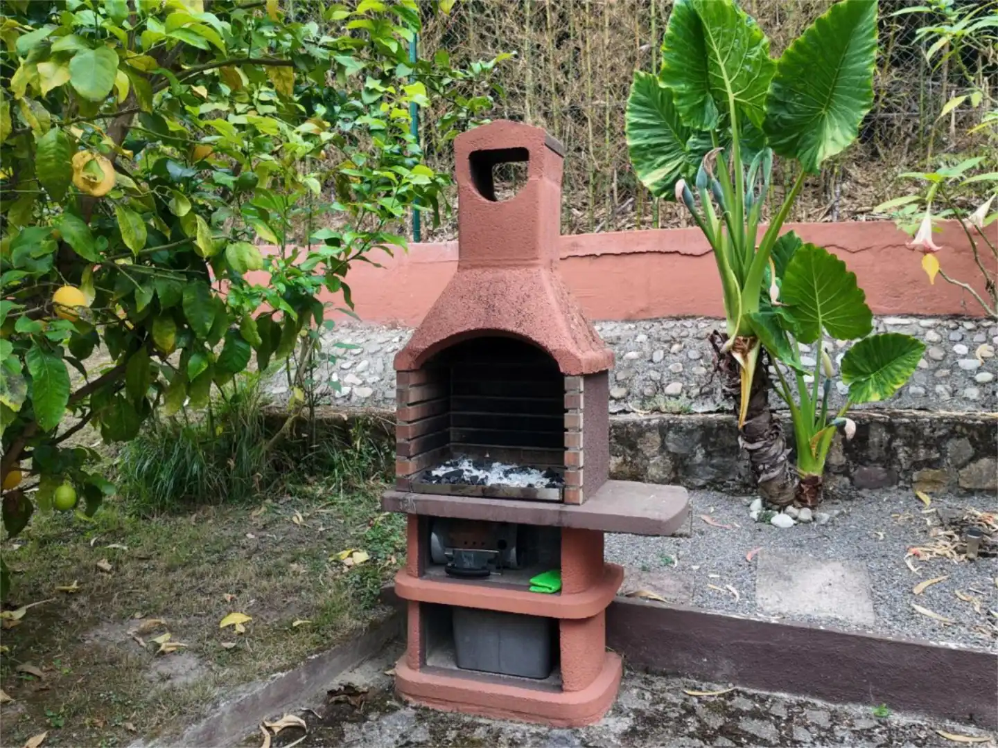 Wohnung zum Verkauf in AS-347, 84, Pravia Garten von Wohnung zum Verkauf in Pravia mit Heizung, Privatgarten und Abstellraum