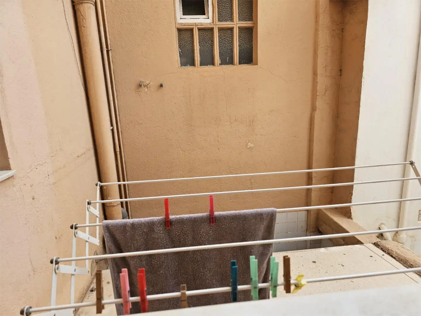 Piso en venta en Calle Madre Mazarelo, 22, Barrio Alto - San Félix Terraza de Piso en venta en Almería con Aire acondicionado, Trastero y Amueblado