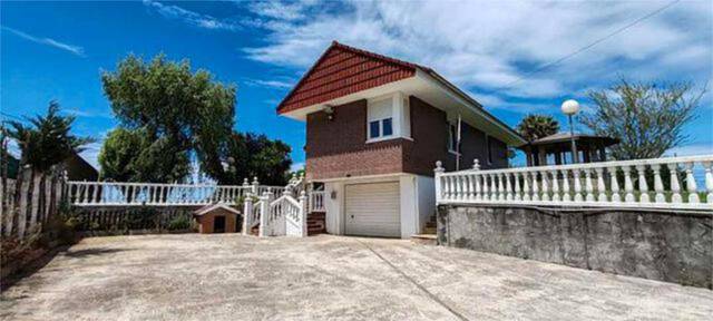 Casa-chalet en Alquiler en Villaescusa (Cantabria)