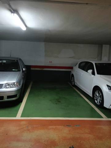 Garaje en Alquiler en Carrer de Maria Victòria, 17 en Sants