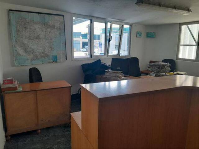 Oficina en Alquiler en Viella - Granda - Meres