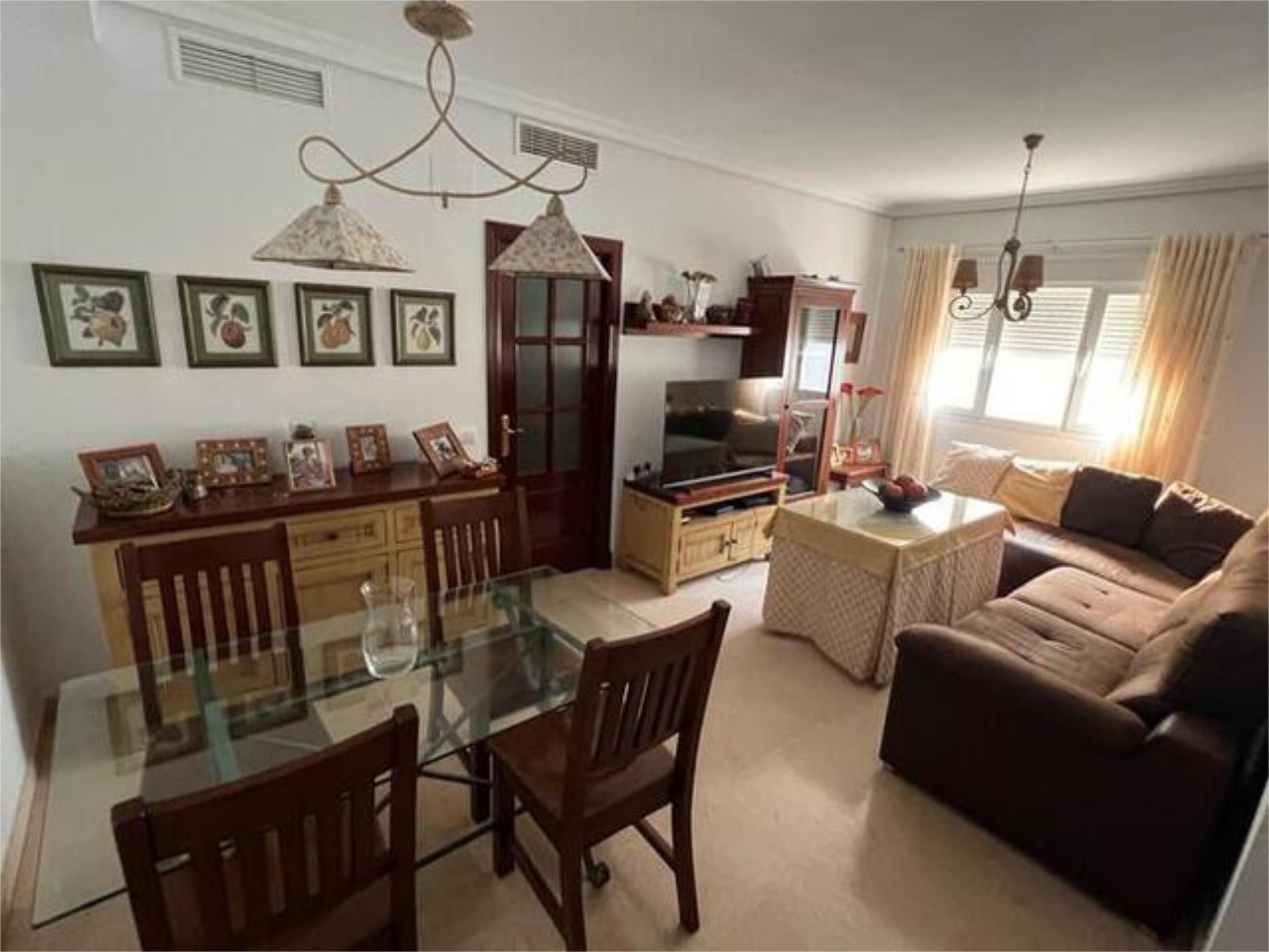 Flat for sale in La Casería - San Carlos Dining room of Flat for sale in San Fernando with Heating and Storage room