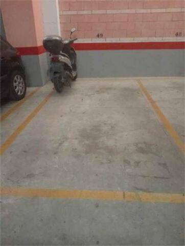 Garaje en Alquiler en El Cónsul - Ciudad Universitaria - El Romeral