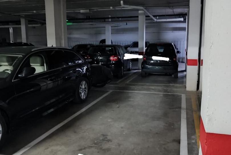 Photo 1 of Garage for sale in Avenida Doctor Fedriani, 47, El Torrejón - El Cerezo, Sevilla