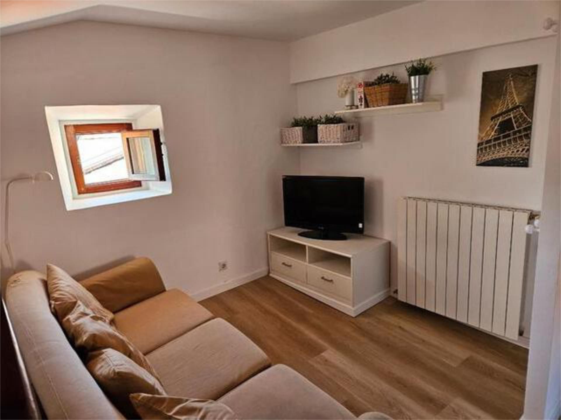 Flat to rent in Orio Living room of Flat to rent in Orio with Storage room and Furnished