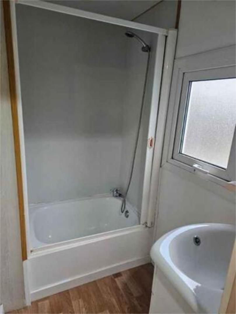 Bany de Casa o xalet de lloguer en Puerto Real amb Calefacció, Jardí privat i Terrassa